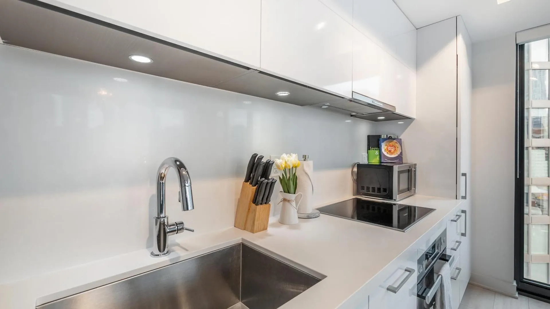 Appartamento Designer One Bedroom Suite - Yorkville Toronto